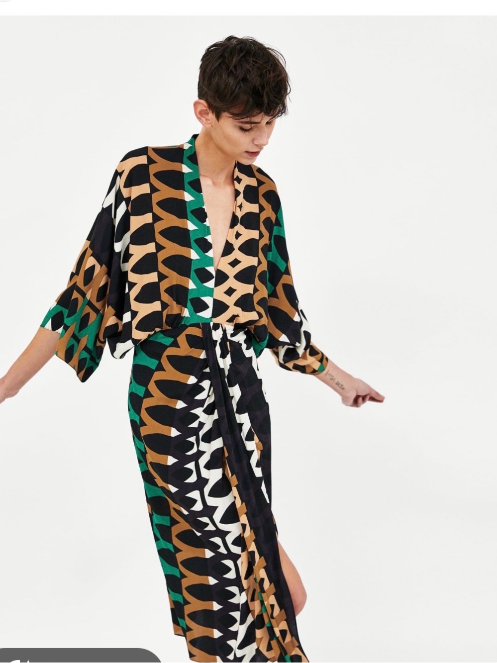 Zara Kimono Dress with Geometric Print in Black, Tan & Green - Picture 3 of 8